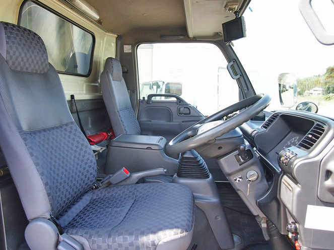 いすゞ エルフ ウイング車 小型 PA-NPR81N 年式 H16[写真13]