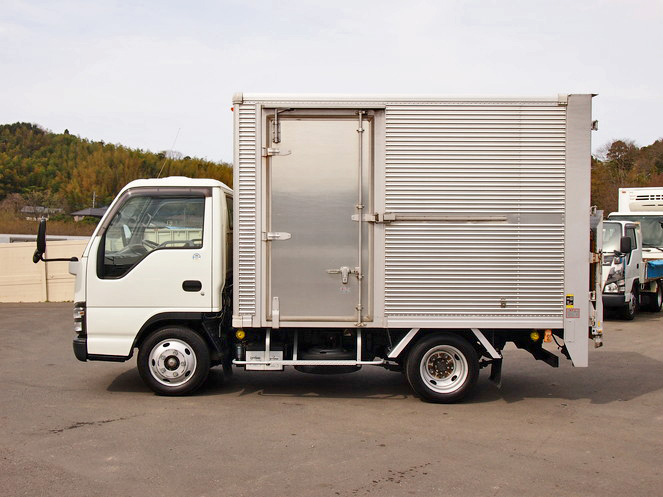 いすゞ エルフ バン車 小型 PB-NKR81AN 年式 H18[写真08]