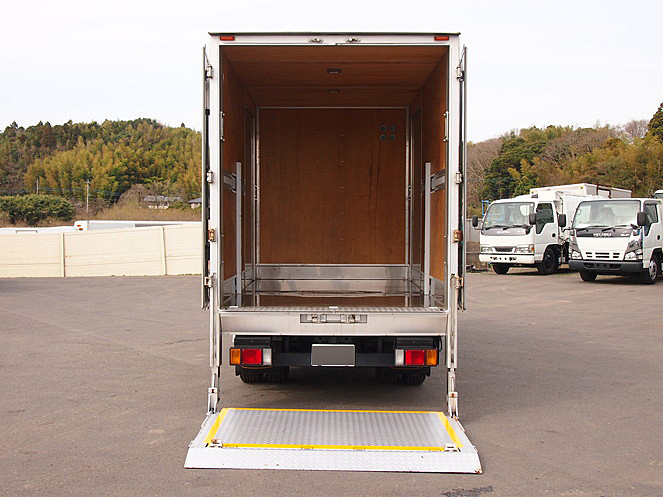 いすゞ エルフ バン車 小型 PB-NKR81AN 年式 H18[写真12]