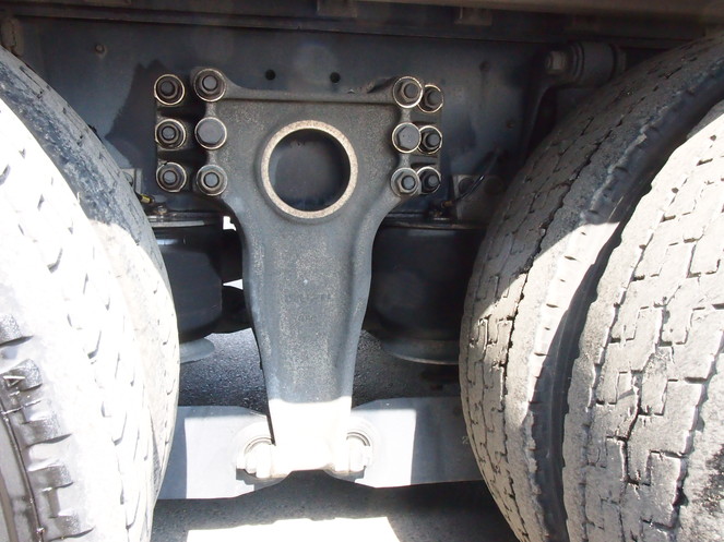 いすゞ ギガ ウイング車 大型 PJ-CYJ51W6 年式 H18[写真25]