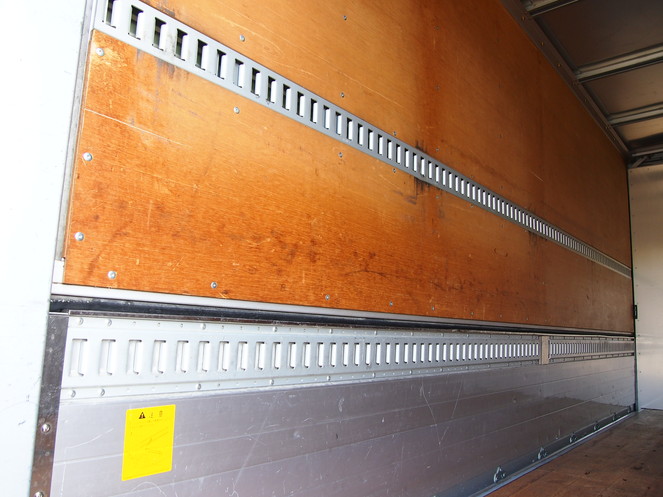 いすゞ エルフ ウイング車 小型 PA-NPR81N 年式 H16[写真11]