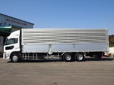 UDトラックス クオン ウイング車 大型 ADG-CD4YA 年式 H19 [写真08]