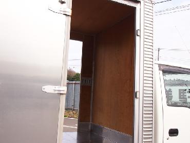 いすゞ エルフ バン車 小型 PB-NKR81AN 年式 H18 [写真10]