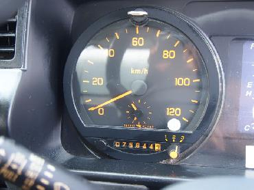 いすゞ エルフ バン車 小型 PB-NKR81AN 年式 H18 [写真17]