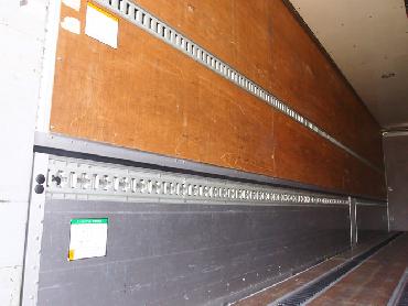 いすゞ ギガ ウイング車 大型 PJ-CYJ51W6 年式 H18 [写真12]