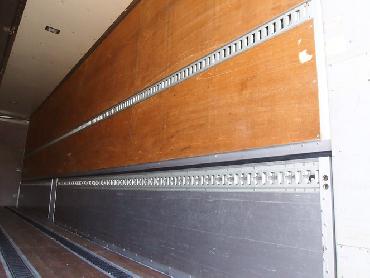 いすゞ ギガ ウイング車 大型 PJ-CYJ51W6 年式 H18 [写真13]