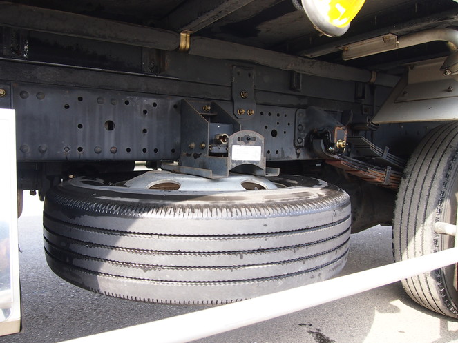 三菱ふそう キャンター バン車 小型 KK-FE73EEX 年式 H16[写真17]