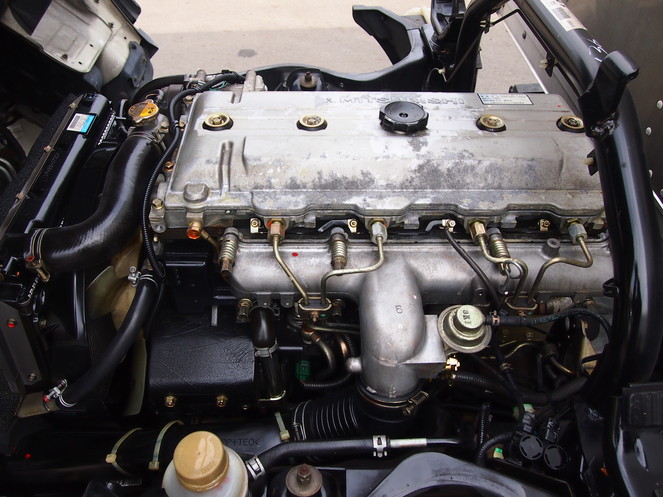 三菱ふそう キャンター バン車 小型 KK-FE73EEX 年式 H16[写真15]