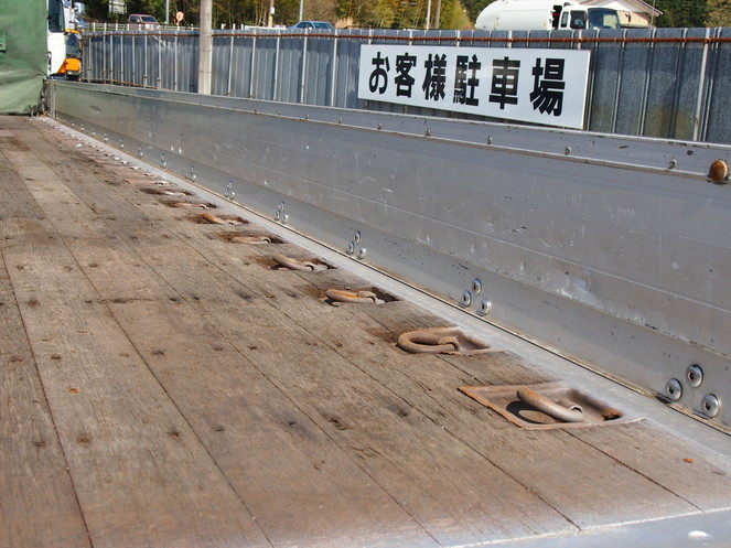 いすゞ  ユニック 大型 KL-CYJ51W3 年式 H13[写真20]