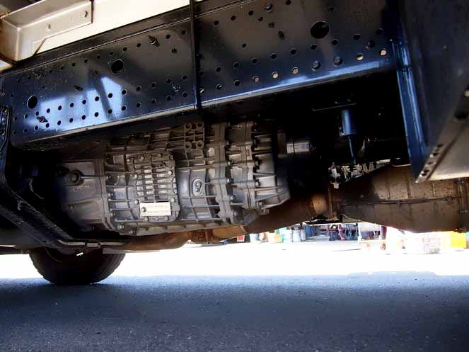 いすゞ フォワード 平ボディ 中型 PDG-FRR34S2 年式 H20[写真28]