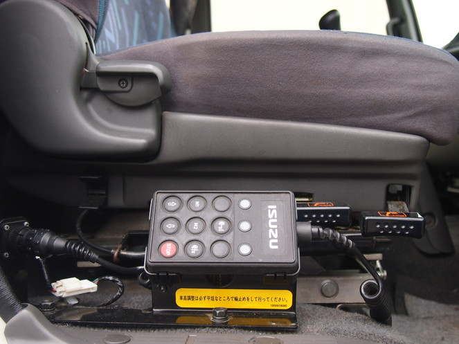 いすゞ フォワード ウイング車 中型 PA-FRD34L4 年式 H19[写真11]