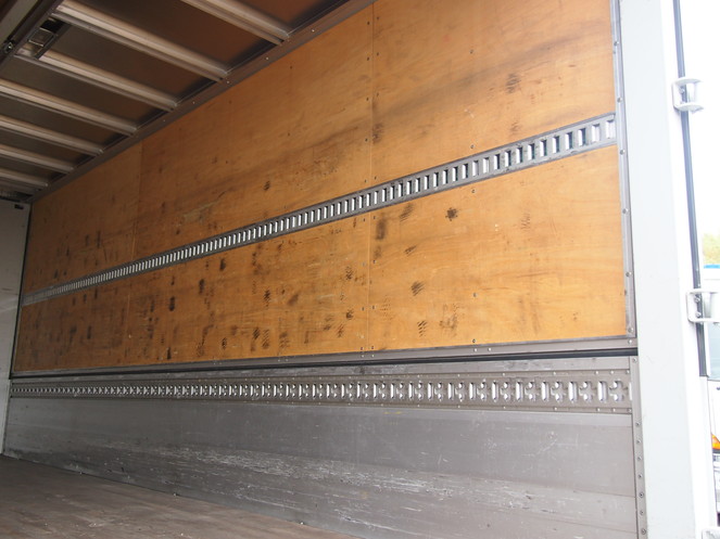 いすゞ フォワード ウイング車 中型 PA-FRD34L4 年式 H19[写真15]