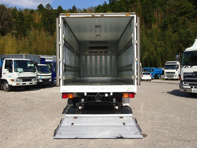 三菱ふそう ファイター 冷凍バン 中型 PA-FK61F 年式 H18[写真10]