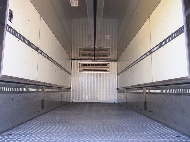 三菱ふそう ファイター 冷凍ウイング 中型 PA-FK61F 年式 H19[写真15]