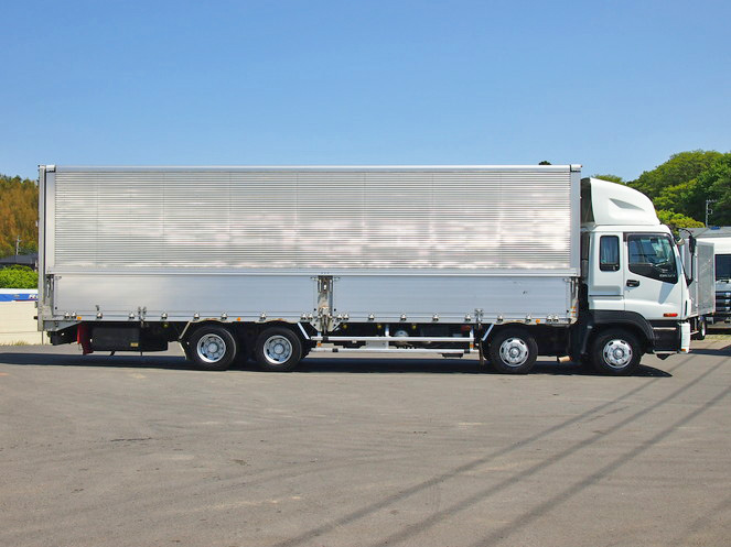 いすゞ ギガ ウイング車 大型 PJ-CYJ51W6 年式 H18[写真06]