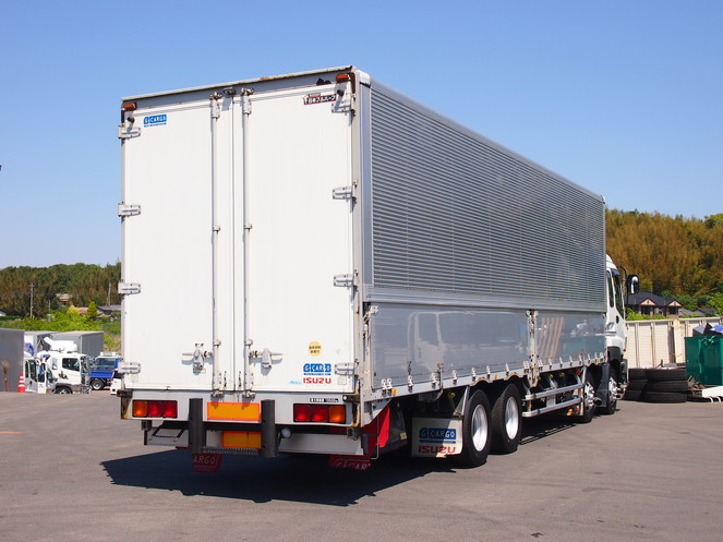 いすゞ ギガ ウイング車 大型 PJ-CYJ51W6 年式 H18[写真05]