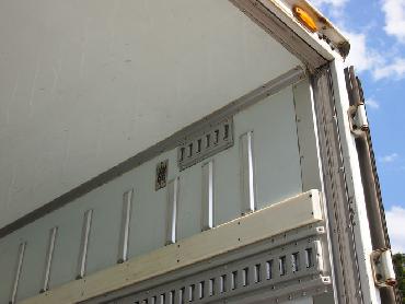 三菱ふそう ファイター 冷凍バン 中型 PA-FK61F 年式 H18 [写真17]