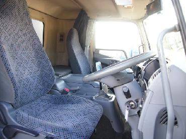 三菱ふそう ファイター 冷凍ウイング 中型 PA-FK61F 年式 H19 [写真12]