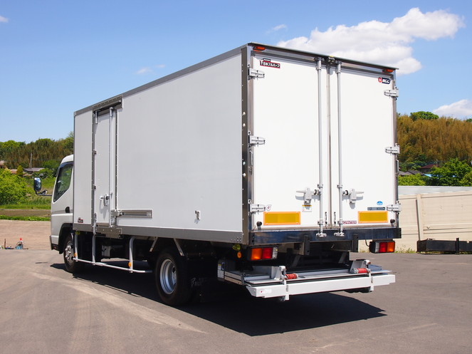 三菱ふそう キャンター 冷凍バン 小型 PDG-FE82D 年式 H20[写真04]