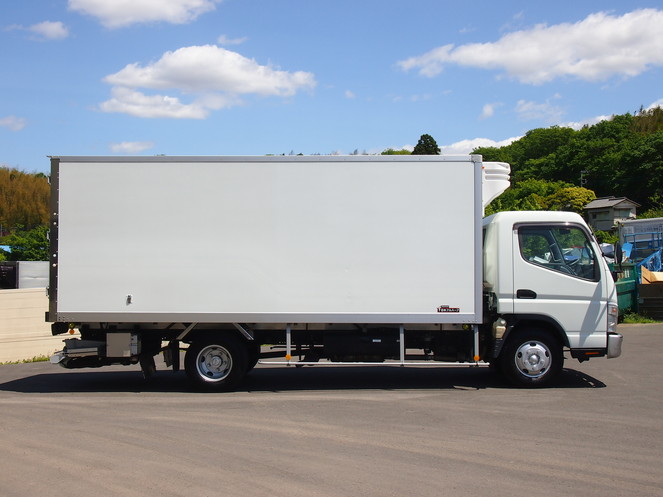 三菱ふそう キャンター 冷凍バン 小型 PDG-FE82D 年式 H20[写真06]