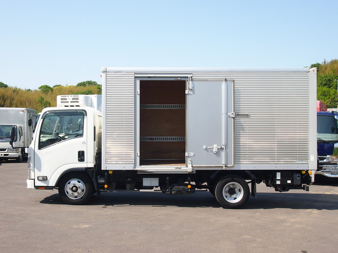 いすゞ エルフ バン車 小型 BKG-NMR85AN 年式 H19[写真08]