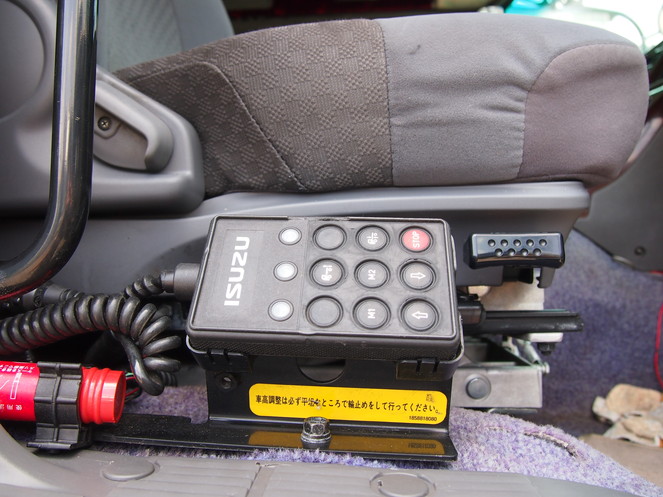 いすゞ ギガ ウイング車 大型 PJ-CYL51V5 年式 H17[写真13]