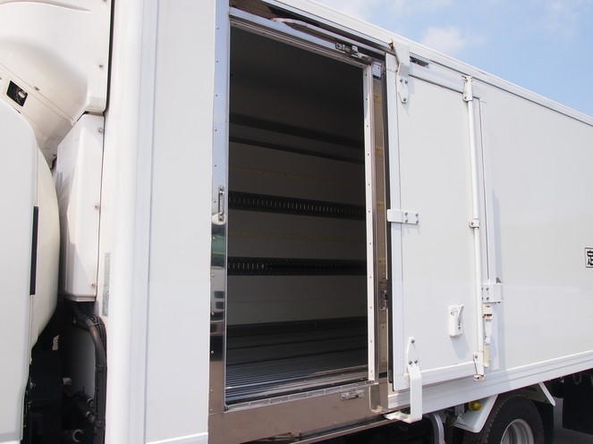 いすゞ エルフ 冷凍バン 小型 PKG-NPR75N 年式 H22[写真14]