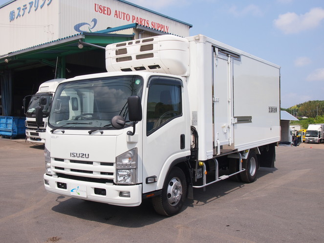 いすゞ エルフ 冷凍バン 小型 PKG-NPR75N 年式 H22[写真03]