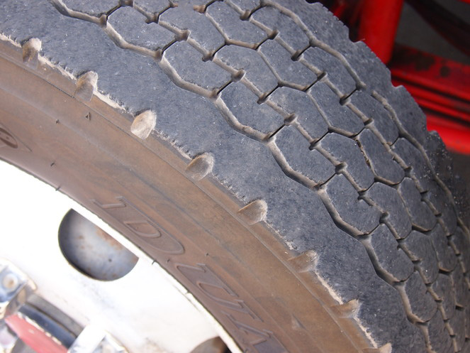 三菱ふそう ファイター ウイング車 中型 PA-FK61FK 年式 H17[写真22]