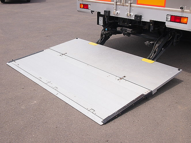 日野 レンジャープロ ウイング車 中型 BDG-FD8JLWA 年式 H20[写真11]