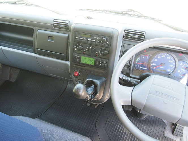 三菱ふそう キャンター 冷凍バン 小型 PDG-FE82D 年式 H20[写真14]