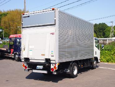 いすゞ エルフ バン車 小型 BKG-NMR85AN 年式 H19 [写真05]