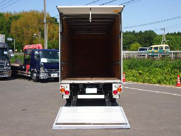 いすゞ エルフ バン車 小型 BKG-NMR85AN 年式 H19 [写真10]