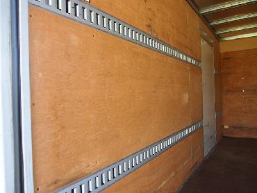 いすゞ エルフ バン車 小型 BKG-NMR85AN 年式 H19 [写真19]