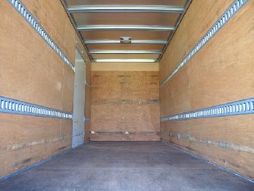 いすゞ エルフ バン車 小型 BKG-NMR85AN 年式 H19 [写真18]