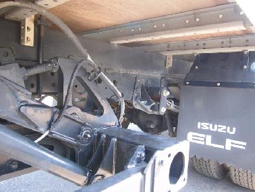 いすゞ エルフ バン車 小型 BKG-NMR85AN 年式 H19 [写真28]