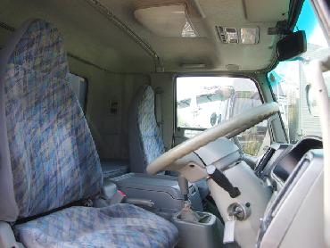 三菱ふそう ファイター ウイング車 中型 PA-FK61FK 年式 H17 [写真11]