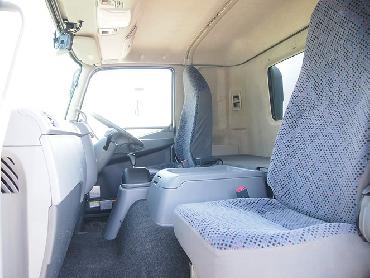 三菱ふそう ファイター ウイング車 中型 PA-FK64F 年式 H19 [写真20]