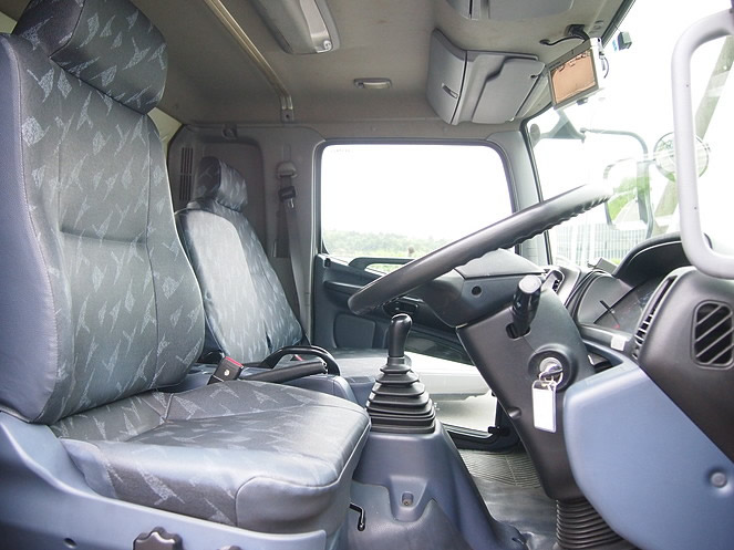 日野 レンジャー バン車 中型 ADG-FD7JLWA 年式 H18[写真09]