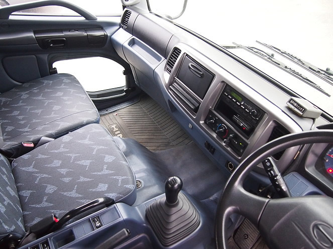 日野 レンジャー バン車 中型 ADG-FD7JLWA 年式 H18[写真10]