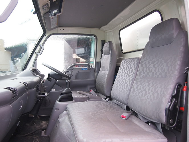 いすゞ エルフ バン車 小型 PB-NPR81AN 年式 H19[写真14]