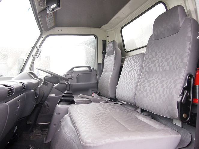 いすゞ エルフ バン車 小型 PA-NPR81N 年式 H18[写真13]