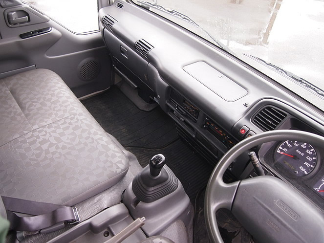 いすゞ エルフ バン車 小型 PB-NPR81AN 年式 H19[写真11]