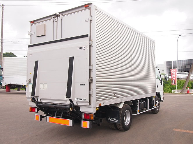 いすゞ エルフ バン車 小型 PA-NPR81N 年式 H18[写真05]