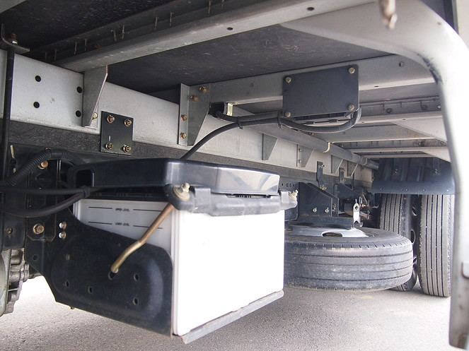 三菱ふそう キャンター バン車 小型 PA-FE82DEV 年式 H18[写真18]