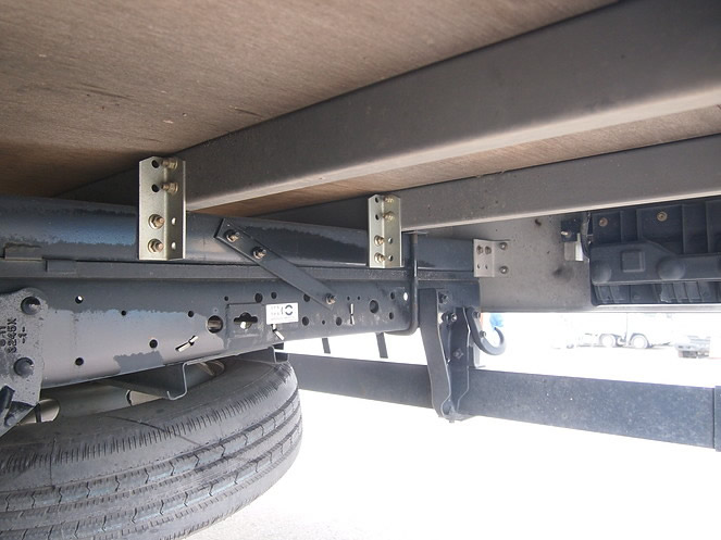 いすゞ エルフ バン車 小型 PB-NPR81AN 年式 H19[写真21]