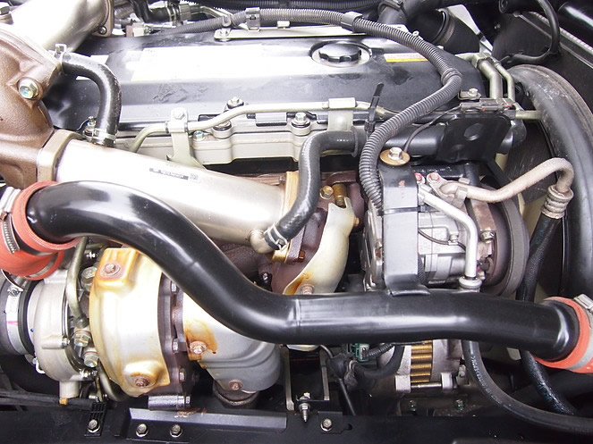 いすゞ フォワード 冷凍バン 中型 PKG-FRR90S2 年式 H19[写真18]