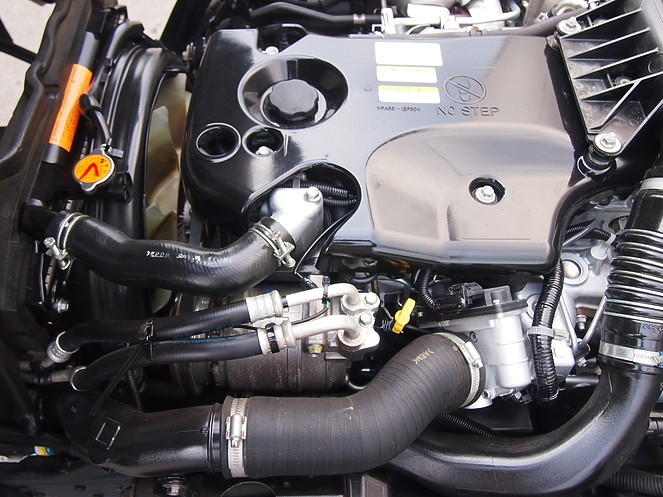 いすゞ エルフ バン車 小型 BKG-NMR85AN 年式 H19[写真16]