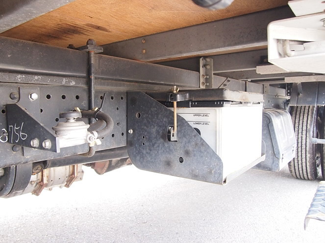 いすゞ エルフ バン車 小型 BKG-NMR85AN 年式 H19[写真18]