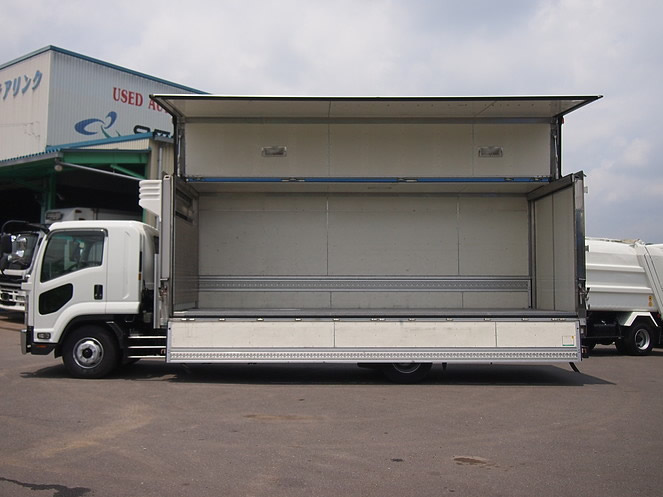 いすゞ フォワード 冷凍ウイング 中増t PKG-FSR34T2 年式 H19[写真09]